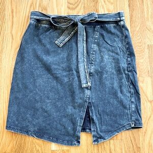 H&M Divided Acid Wash Gray Skirt with Bow Tie